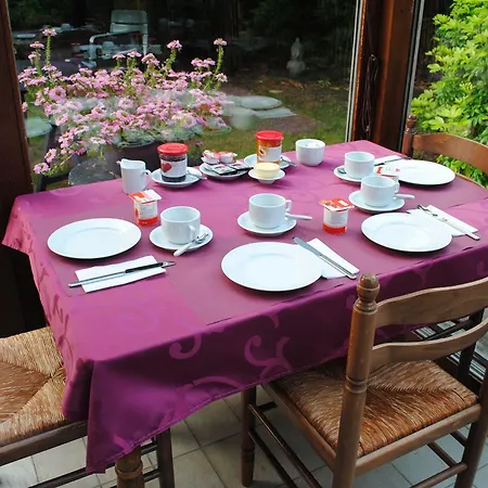Bed & Breakfast Maison Printaniere 3*